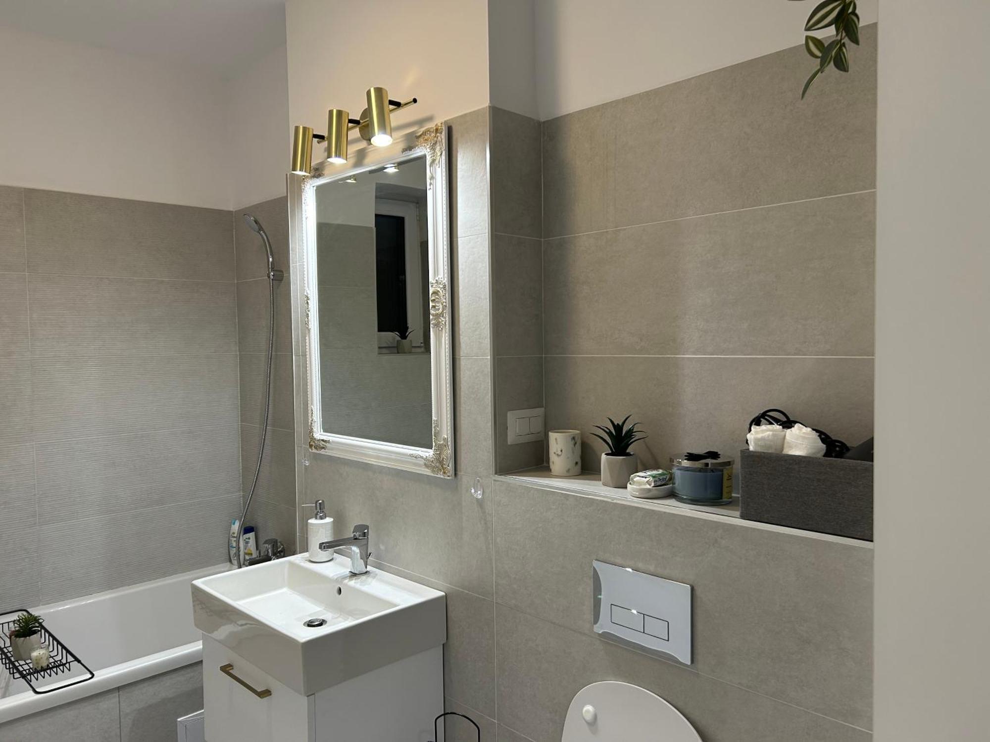 Apartament Raira Κραϊόβα Εξωτερικό φωτογραφία